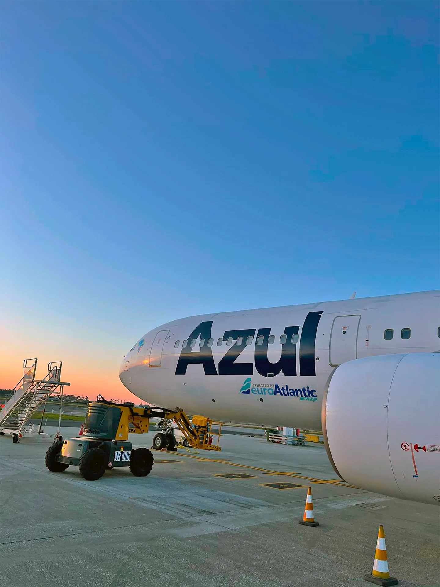 Aeronáutica — trabalho 8 da Índice Publicidade
