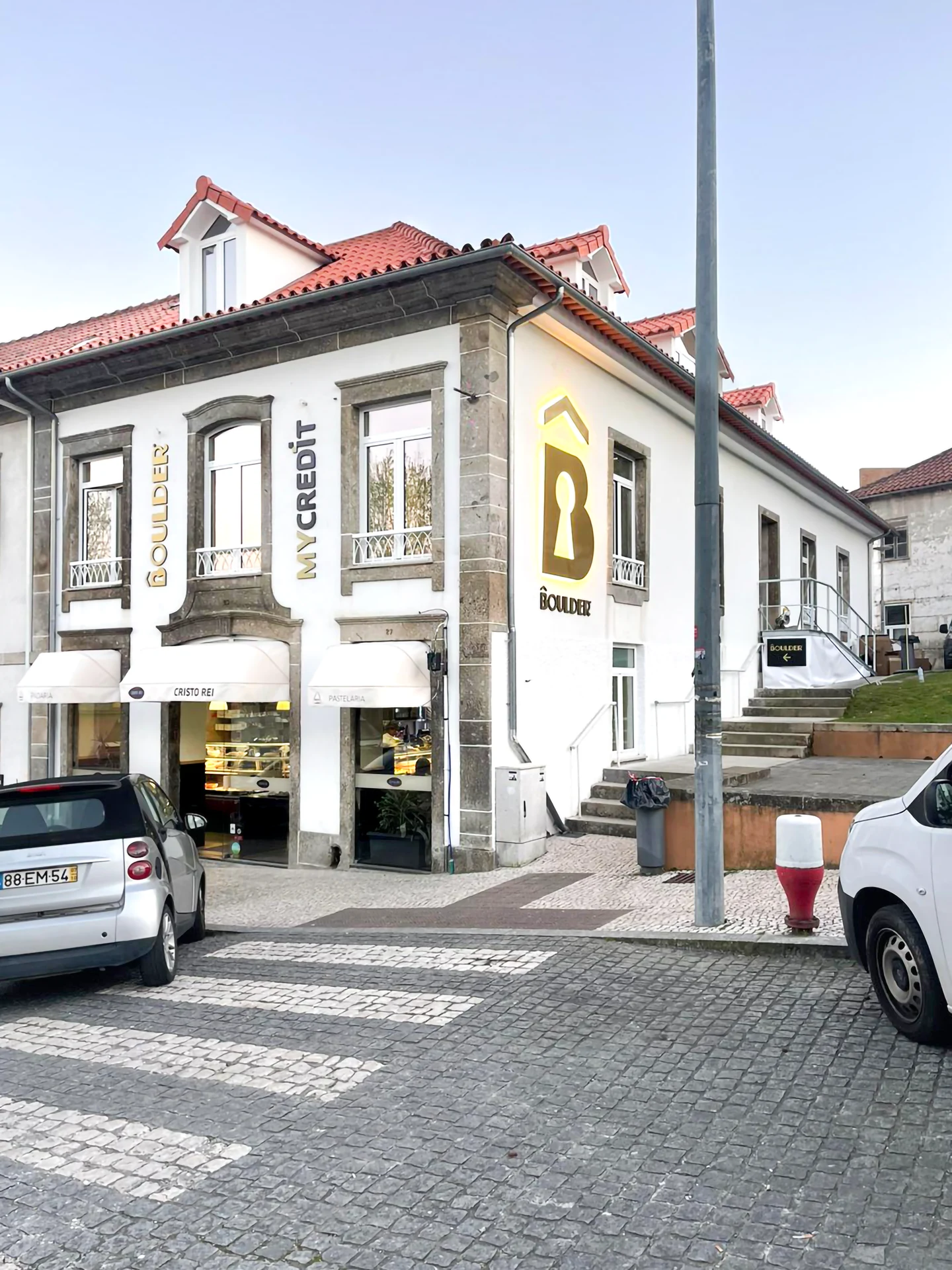 Decoração de Montras e Espaços Comerciais — trabalho 6 da Índice Publicidade